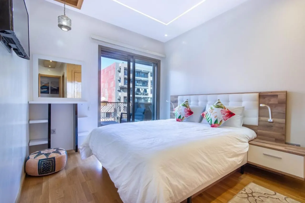 NEW! Appartement de luxe emplacement idéal Gueliz Marrakesh Apartamento